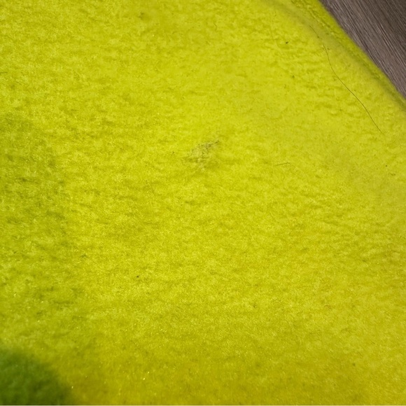 Dr. Seuss Grinch hooded blanket - Picture 12 of 12